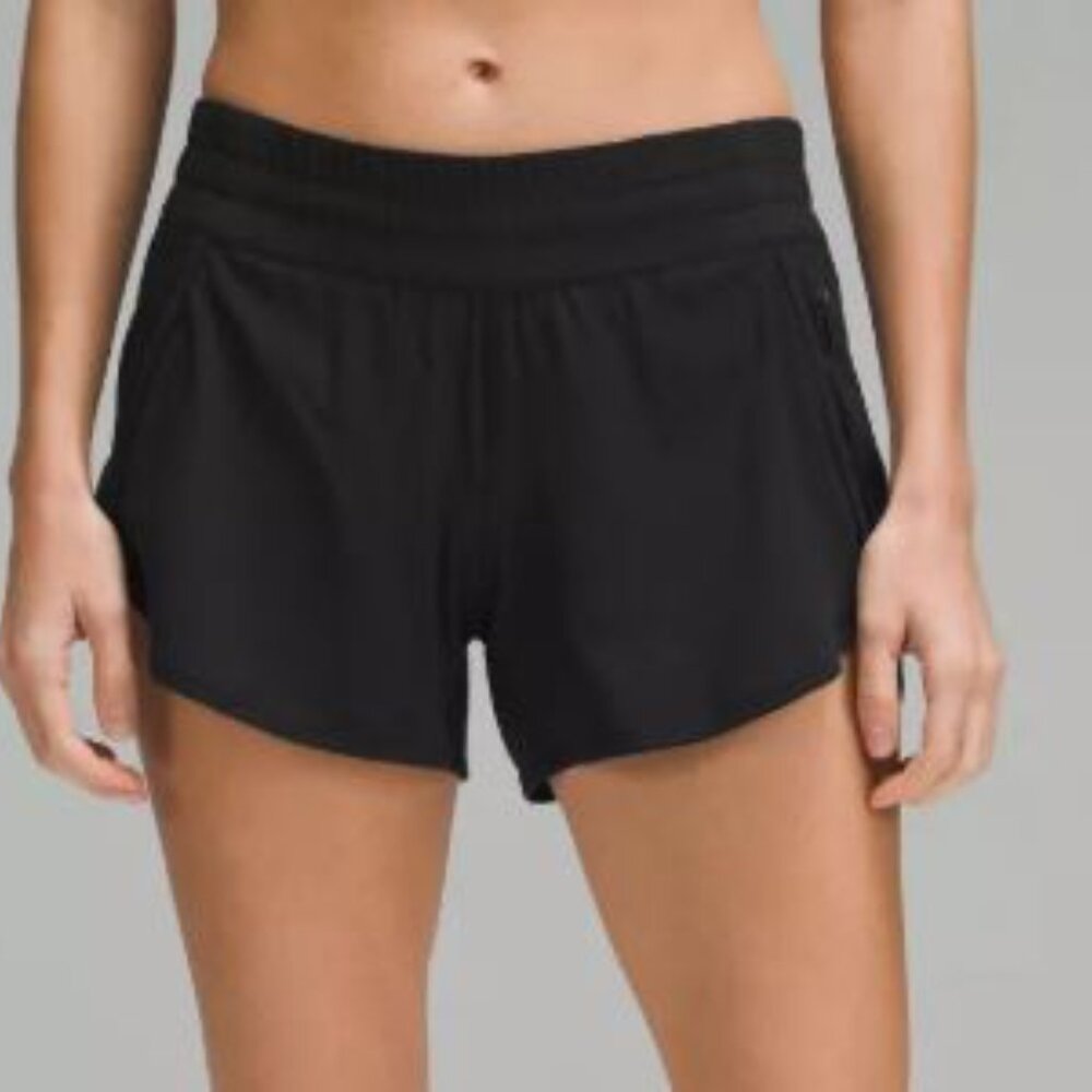 Lululemon Tracker Low-Rise Lined Short 4"